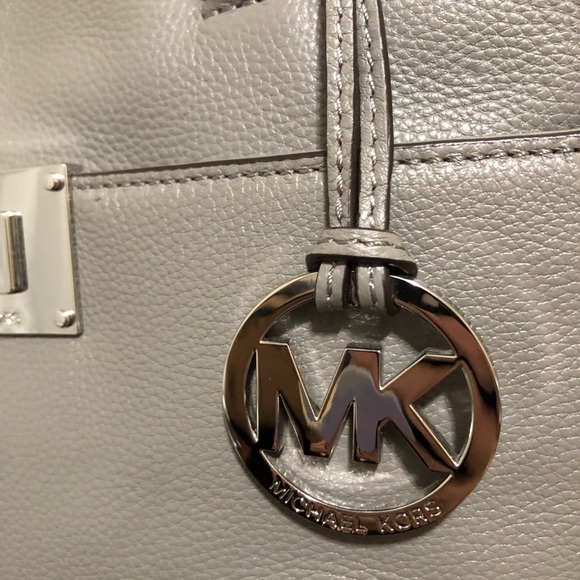MICHAEL KORS - Picture 2 of 5